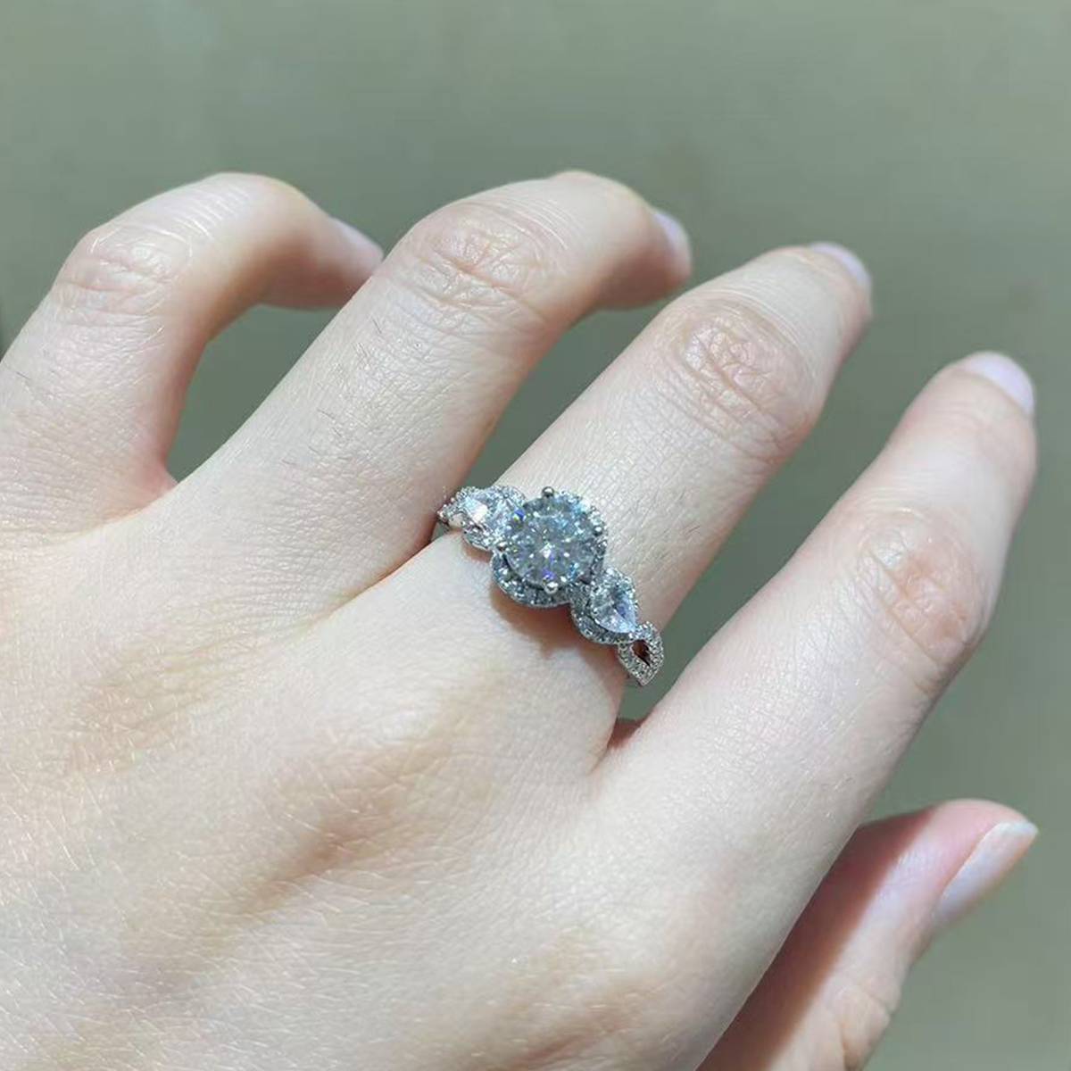 Three Stone Women's Ring S925 Silver Plated Platinum Customized Selection Main Stone Moissanite Diamond 1.0ct/Secondary Stone High Carbon Diamond